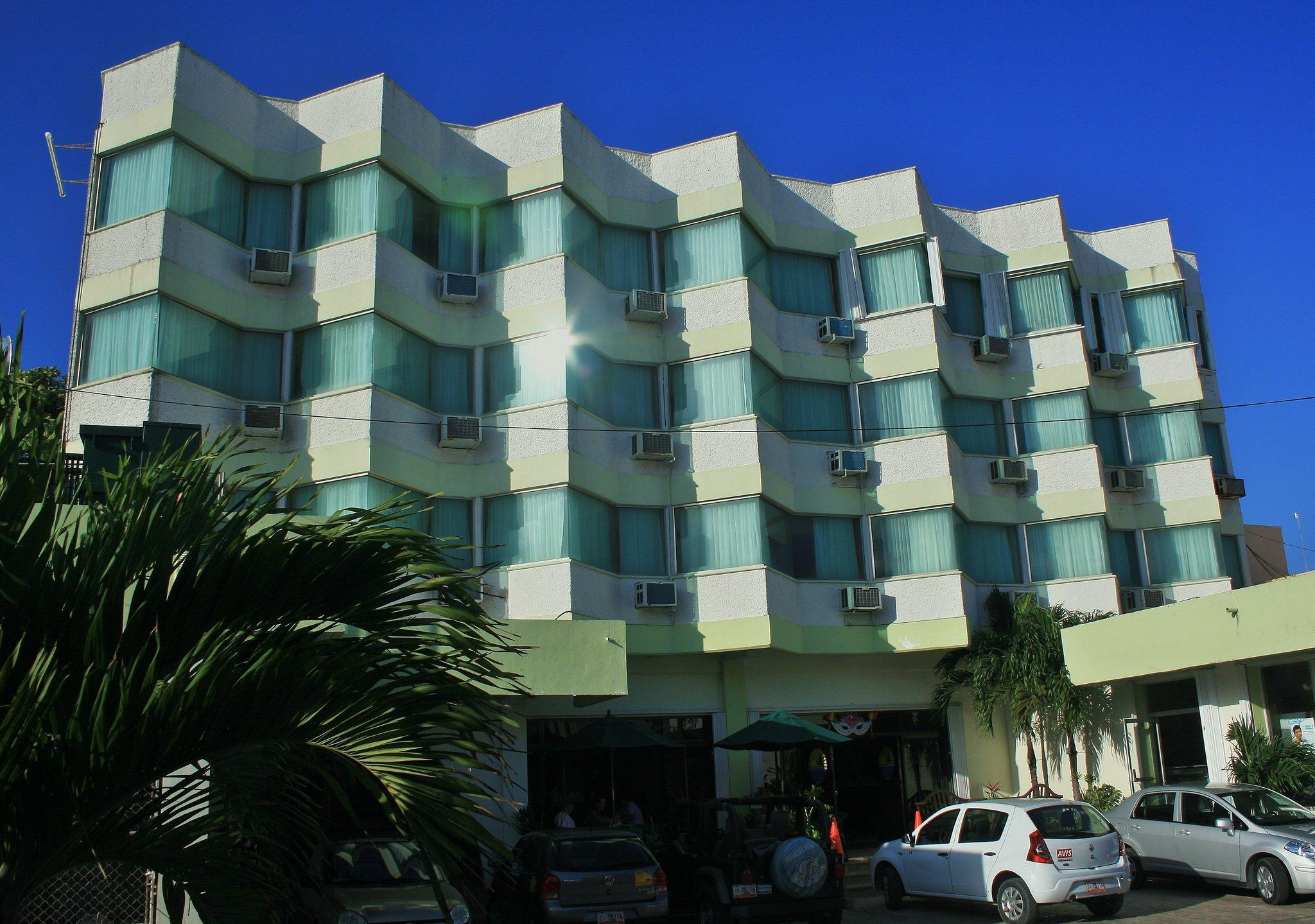 Hotel Plaza Cozumel Exterior photo