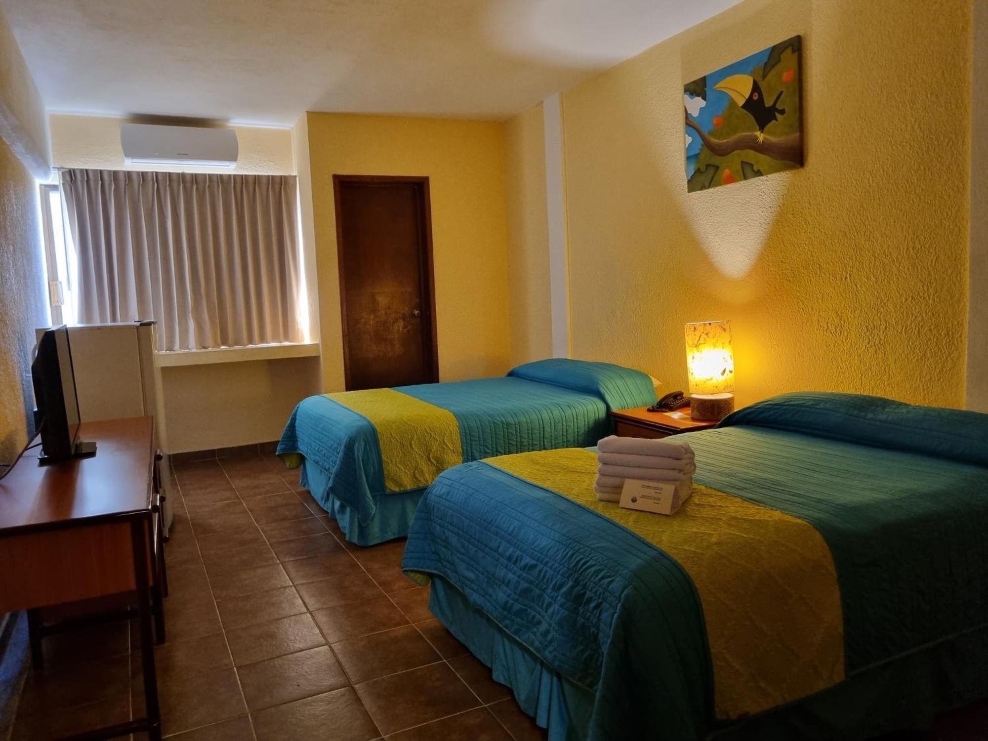 Hotel Plaza Cozumel Exterior photo