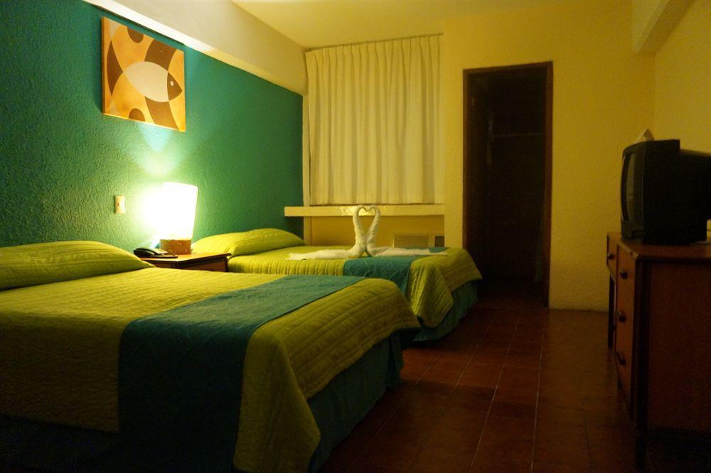 Hotel Plaza Cozumel Exterior photo