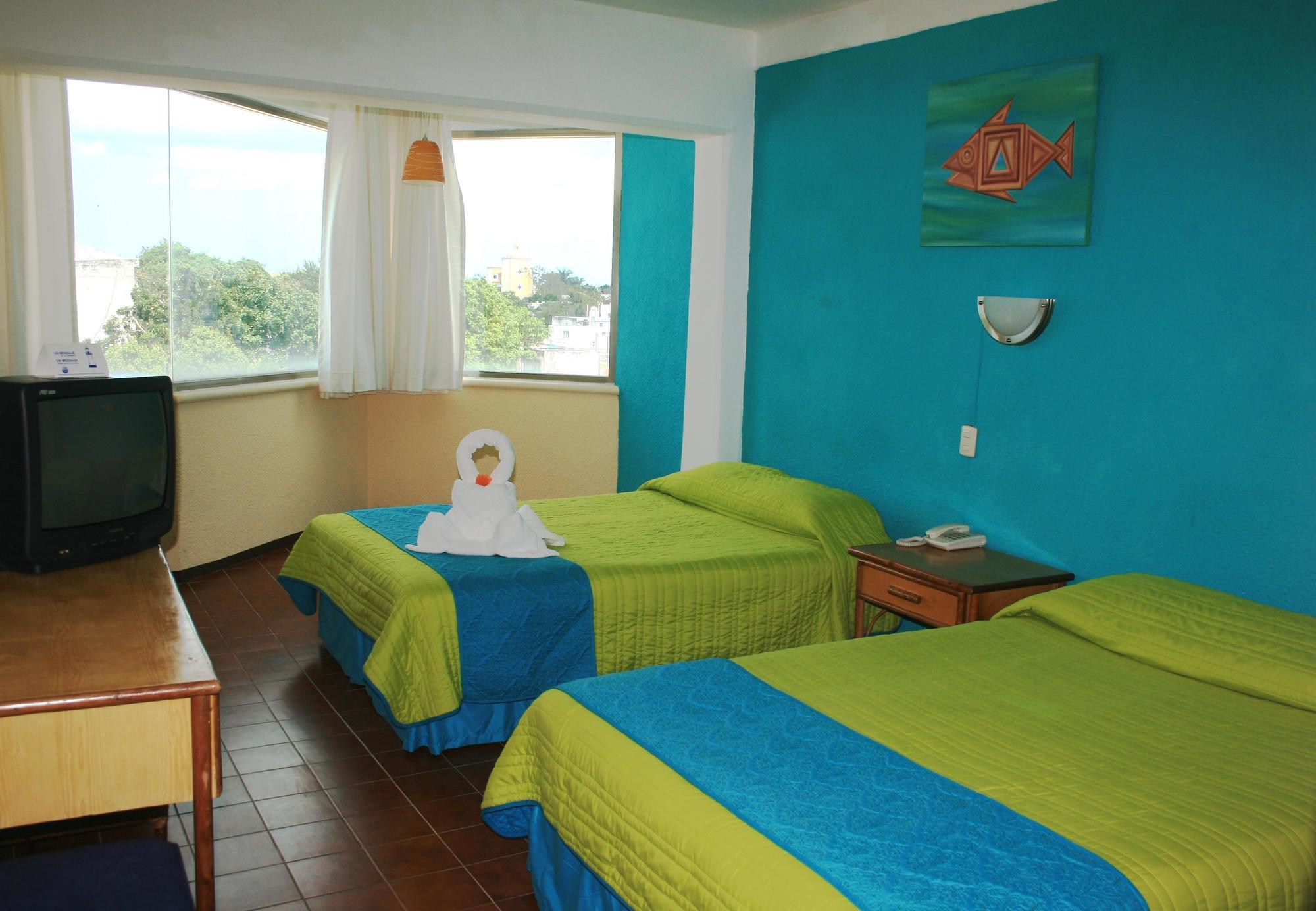 Hotel Plaza Cozumel Exterior photo