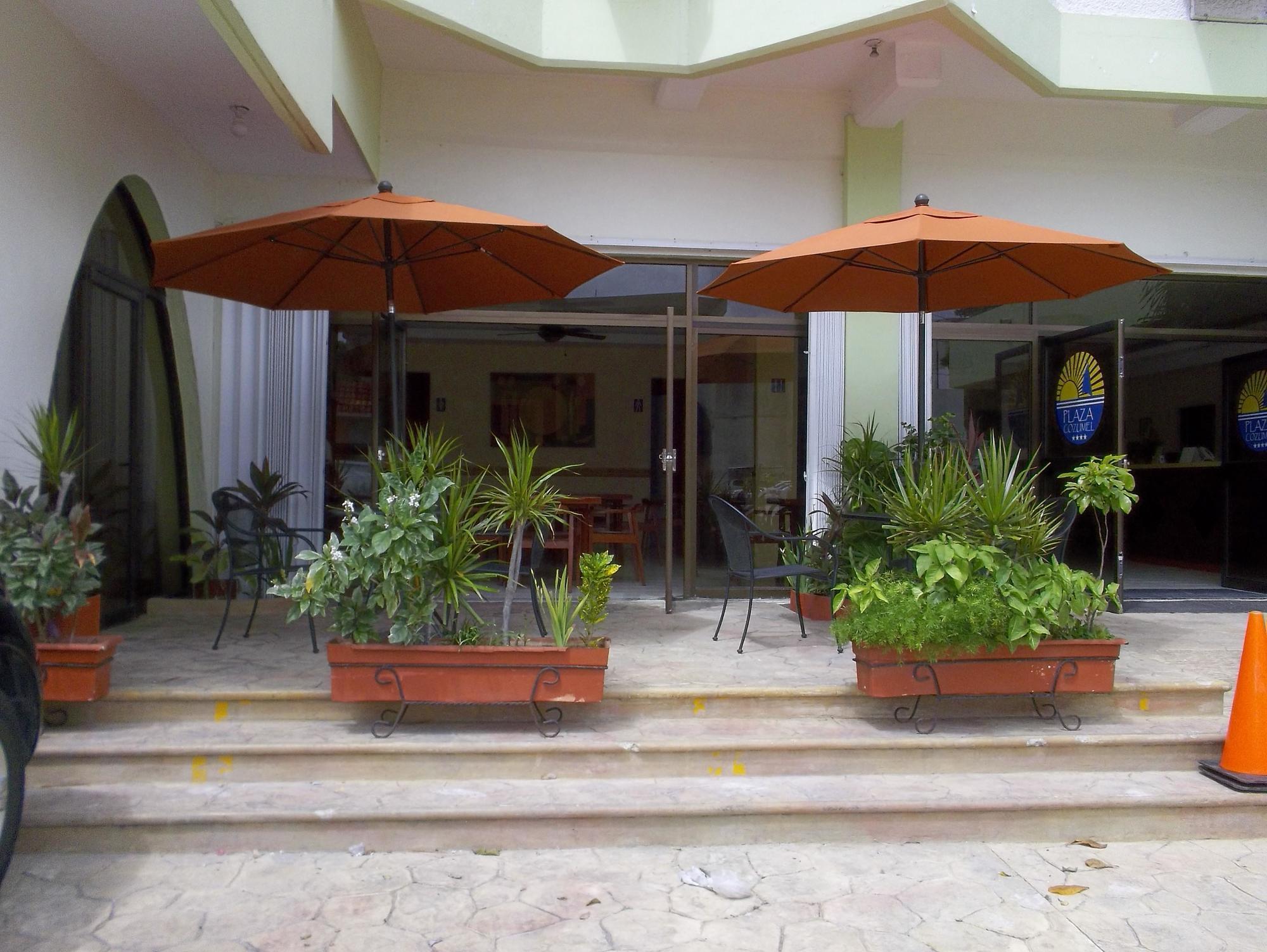 Hotel Plaza Cozumel Exterior photo