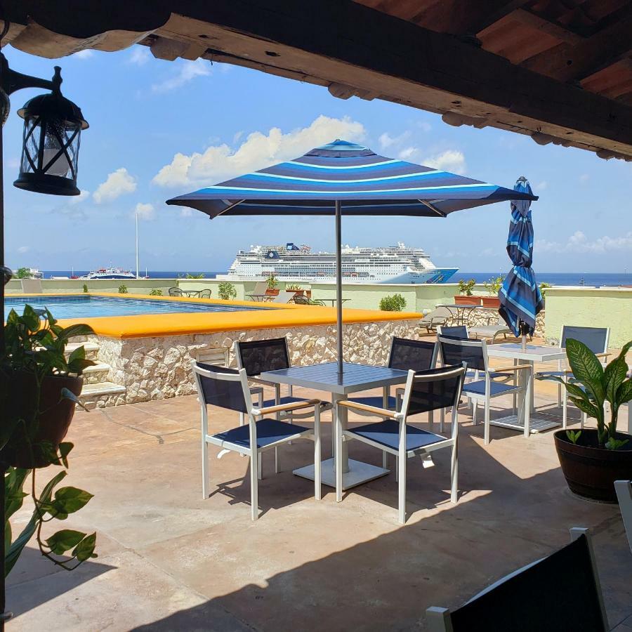 Hotel Plaza Cozumel Exterior photo